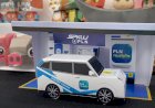 Replika Mobil Listrik dan SPKLU dari PLN di IIMS 2024