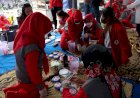 Menuju Lingkungan Sehat, UMB dan Warga Kembangan Utara Ubah Minyak Jelantah Menjadi Sabun