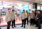 Karoops Polda Jatim Pimpin Apel Gelar Pasukan di Pelabuhan Ketapang Pastikan Kesiapan Pengamanan KTT IAF II 2024 dan HLF-MSP