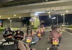 Patroli Perintis Polda Metro Jaya Amankan 9 Pemuda Tawuran Bersenjata Tajam