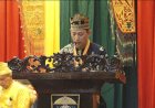 Kapolri Terima Anugerah Adat Ingatan Budi dari Lembaga Adat Melayu Riau