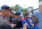 Brimob Polda Metro Jaya Tunjukkan Pengamanan Humanis di Aksi Unjuk Rasa Jakarta