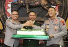 Wujud Sinergitas, Kapolres Pekalongan Beri Kejutan HUT TNI ke-80