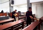 Menyambut HUT ke-80 Korps Brimob Polri, Brimob Polda Metro Jaya Gelar Bakti Sosial di Gereja GPIB Karunia Ciputat