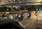 Sapa Warga di Bundaran HI, Polisi Patroli Malam Ciptakan Rasa Aman