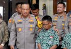 Kapolda Metro Jaya Apresiasi Kejujuran Siswa SD di Cipayung