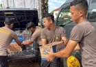 Kapolres Aceh Selatan Berikan Bantuan Sembako untuk Warga Terdampak Banjir di Desa Ladang Rimba Trumon