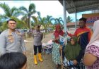 Kapolres Aceh Timur Tinjau Pengobatan Gratis dan Trauma Healing bagi Korban Banjir di Julok