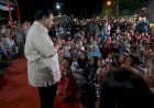 Suasana Malam Tahun Baru Remaja hingga Orang Tua Tapsel di Pengungsian Bareng Prabowo: Senang Sekali