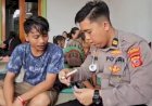Polri “All Out” Evakuasi, Hadirkan Randurlap dan Patroli Kesehatan Door to Door untuk Korban Banjir Karawang