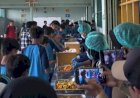 Ciptakan Kebersamaan di Sekolah, MBG Digelar Prasmanan di Sukabumi: Siswa Gembira