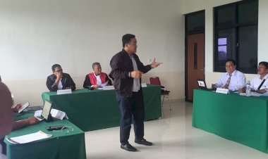Usai Ikuti Peradilan Semu, Puluhan Mahasiswa Kelas Khusus PWI Jakarta Akan Hadapi Sempro dan Skripsi