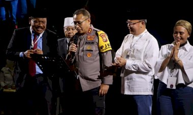 Sambut Pilkada Damai, Kapolda Bengkulu Ajak Paslon Nyanyi Bareng Saat Pengundian Nomor Urut