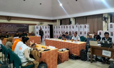 Rapat Pleno Rekapitulasi Suara Pilgub DKI Jakarta 2024 Tingkat Kecamatan Sawah Besar