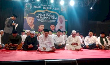 Tabligh Akbar Kapuk Bersholawat Bersama Habib Luthfi Bin Yahya Berlangsung Meriah
