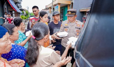 Buka Dapur Umum, 3.000 Paket Nasi Dibagikan Polres Brebes Bantu Warga Terdampak Banjir