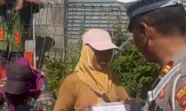 Bulan Penuh Berkah, Satlantas Polres Pelabuhan Tanjung Priok Bagikan Makanan Buka Puasa
