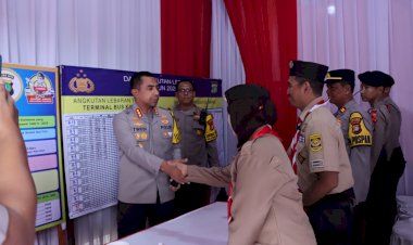 Kapolres Metro Jakbar Cek Pos Terpadu di Terminal Kalideres, Pastikan Pengamanan Arus Mudik 2025