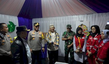 Dandim 0508/Depok dan Forkopimda Kota Depok Tinjau Pos Pantau Lebaran di Medan 9