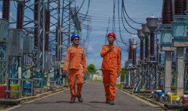 Begini Kisah Personel Siaga PLN, Menjaga Sistem Transmisi Tetap Aman pada Lebaran 2025