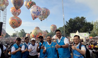 Puluhan Balon Udara di Langit Wonosobo Terbang Meriah Bersama Pasokan Listrik PLN yang Andal