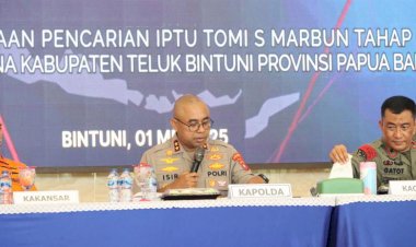 Konferensi Pers Penutupan Operasi SAR Polda Papua Barat  Pencarian IPTU Tomi Samuel Marbun, Polda Papua Barat Tegaskan Komitmen Kemanusiaan