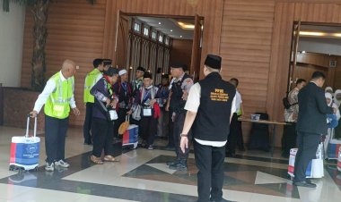 Keberangkatan Jamaah Haji Kloter 10 DKI Jakarta Dimulai, Proses Pemantauan di Asrama Haji Pondok Gede Berjalan Lancar