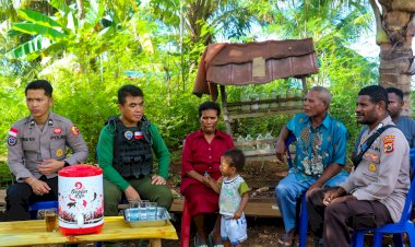 Satgas Humas Ops Damai Cartenz-2025 Gelar Kegiatan Humanis di Entrop Jayapura