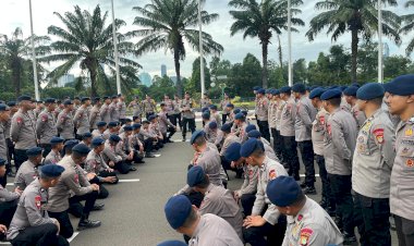 Satuan Brimob Polda Metro Jaya Siaga Amankan Konferensi ke-19 Parlemen OKI di Gedung DPR/MPR RI