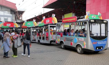 Menikmati Wara Wiri Keliling Jakarta Fair, Cuma Rp.15 Ribu