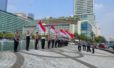 Lagu Indonesia Raya Bergema di Bundaran HI Sambut HUT ke-80 RI