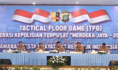 Brimob Polda Metro Jaya Perkuat Pengamanan HUT RI ke-80 Melalui Tactical Floor Game
