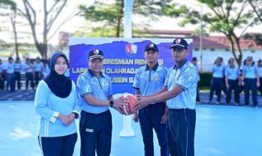 Tingkatkan Fasilitas Prajurit, Komandan Lanud Husein Sastranegara Resmikan Renovasi Lapangan Beceu Ishaq