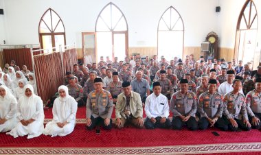 Peringati Maulid Nabi, Kapolres Pekalongan Ajak Personel Teladani Akhlak Rasulullah SAW