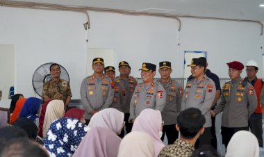 Ditemani Kapolda Jateng, Wakapolri Tinjau Langsung Proyek SPPG di Semarang