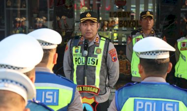 Arahan Kapolres Saat Apel Pagi, Layani dan Bantu Masyarakat yang Akan Beraktifitas