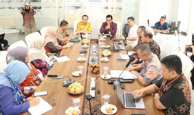 Dirjen Bina Bangda Dorong Pemda Aktif Awasi Keamanan Pangan Program MBG