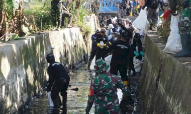Cimanggis Bersih: Aksi Bersih Sungai Segmen 1 Depok Dipimpin Langsung Wakil Menteri LHK