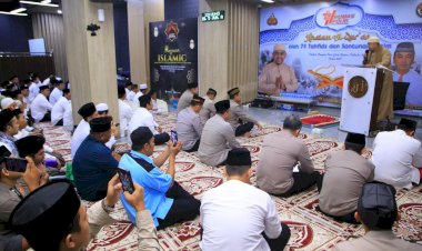 Wujud Peduli Sesama, Humas Polri Berikan Tali Asih Kepada 100 Anak Yatim pada Khatanan HUT Ke-74