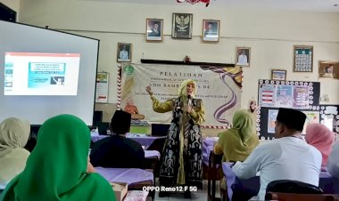 Tingkatkan Mutu Pendidikan: SDN Bambu Apus 04 Gelar Pelatihan Membangun Komunikasi Efektif Bagi Guru