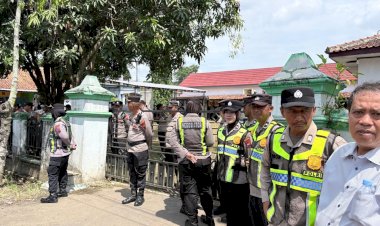 Aksi Damai Tuntut Kades Mundur, Polres Pekalongan Terjunkan 140 Personel