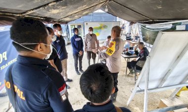 Polri Berpacu dengan Waktu Layani Kesehatan Korban Bencana Aceh, Sumut, dan Sumbar
