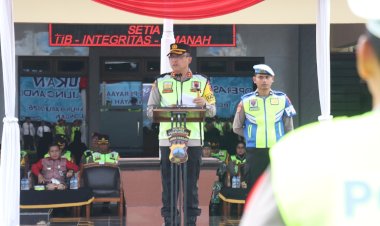 Gelar Pasukan Ops Lilin Candi, Kapolres Pekalongan Tekankan Rasa Aman untuk Umat Kristiani