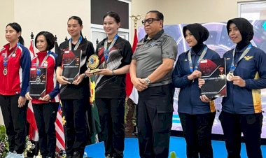 Brimob Polda Metro Jaya Torehkan Prestasi Gemilang di Kejurnas Indoor Skydiving Dankorbrimob Cup II – 2025