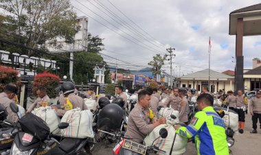 Polres Aceh Tengah Salurkan Bantuan Logistik ke Tiga Kecamatan Terdampak Bencana