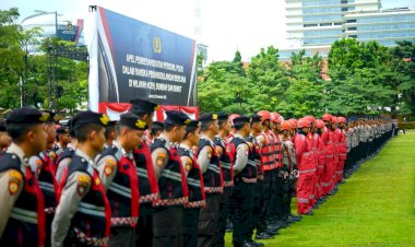 Wakapolri Tegaskan Polri Hadir untuk Kemanusiaan, Perkuat Penanganan Bencana di Tiga Provinsi