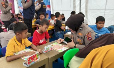 Trauma Healing Polri, Dukungan Psikologis bagi Anak Korban Banjir Bandang di Padang Pariaman