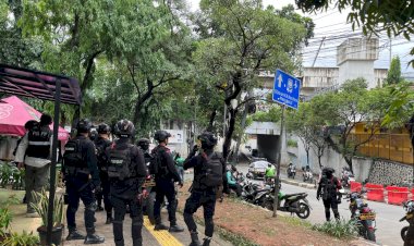 Brimob Polda Metro Jaya Laksanakan Monitoring Pasca Tawuran Warga di Terowongan Manggarai, Jakarta Selatan