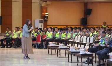 Wakapolda Metro Jaya Tutup Bimtek Fungsi Lalu Lintas dan SPKT Jajaran Polda Metro Jaya