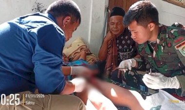 TNI “Jemput Bola” Cek Kesehatan Warga Terdampak di Aceh, Diikuti Ibu-ibu dan Balita